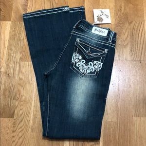 NWT Rose Royce Embellished Jeans, size 28